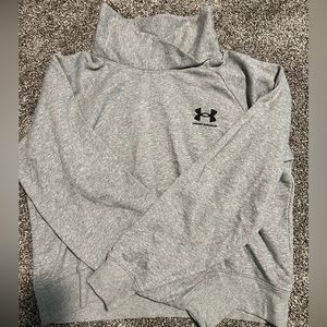 NWOT | Under Armour Crop | Medium